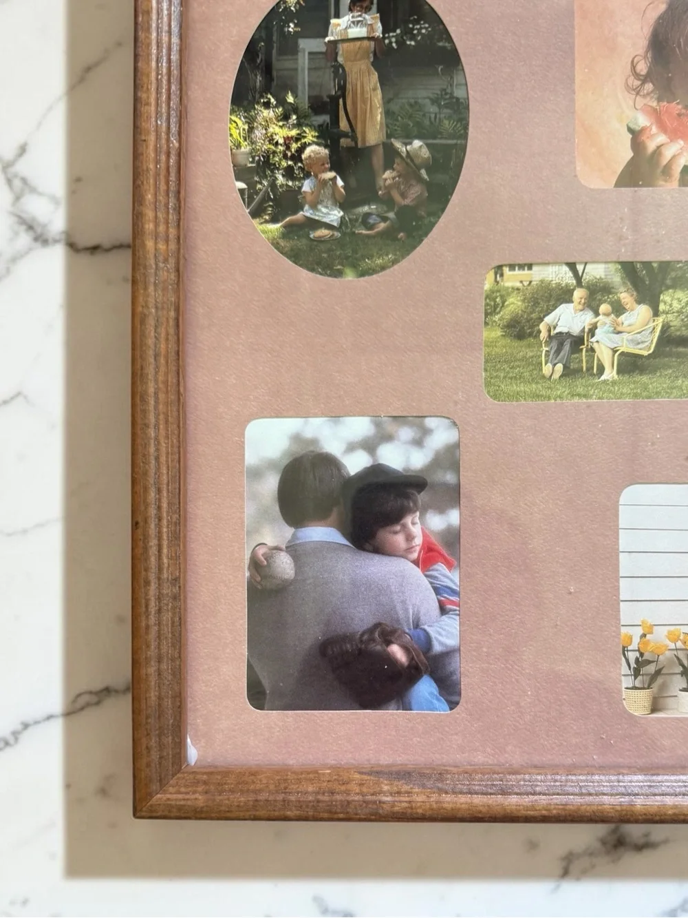 Empress Wood Frame Multi-Opening Photo Collage Frame 11x14” Holds 8 Photos
